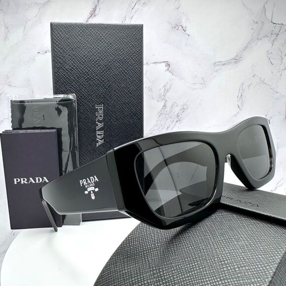 New PRADA Sunglasses - Picture 1 of 16